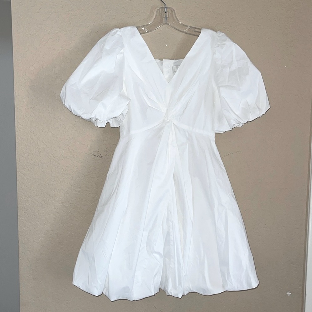 J.INC White Generously puffed sleeves puffed hem darling dress gold zipper Sz XS
